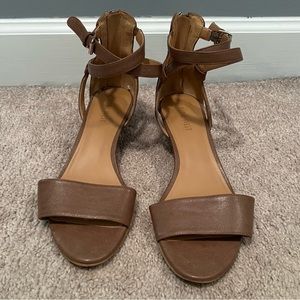 Women’s Size 9 Nine West Villain Wedge Sandal